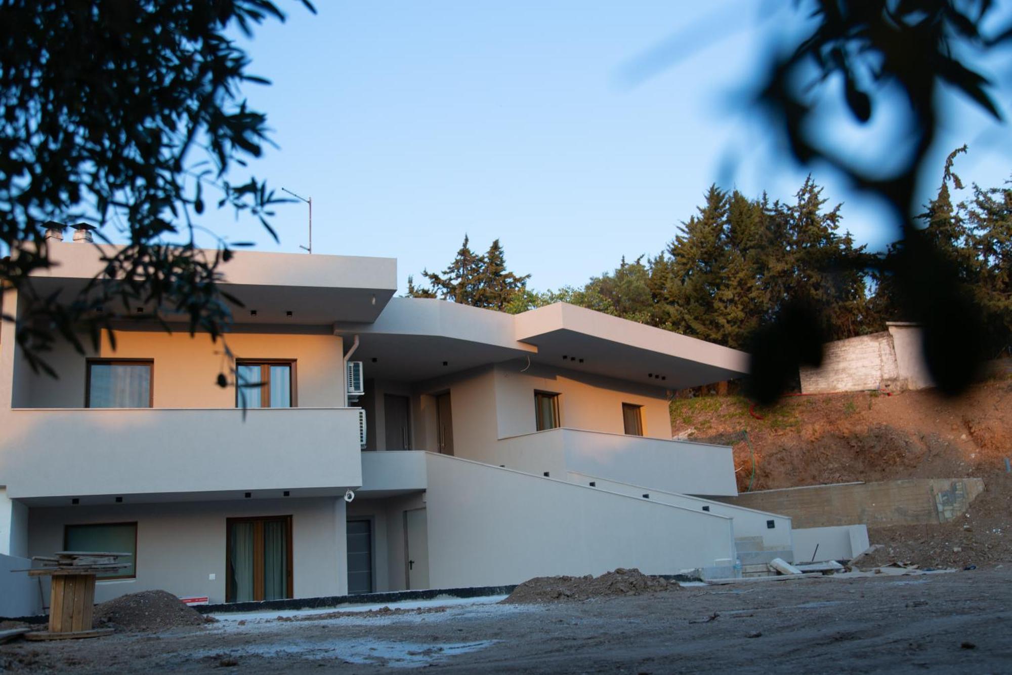 Νεακιτοσ Luxury Apartments Nikiti  Eksteriør billede