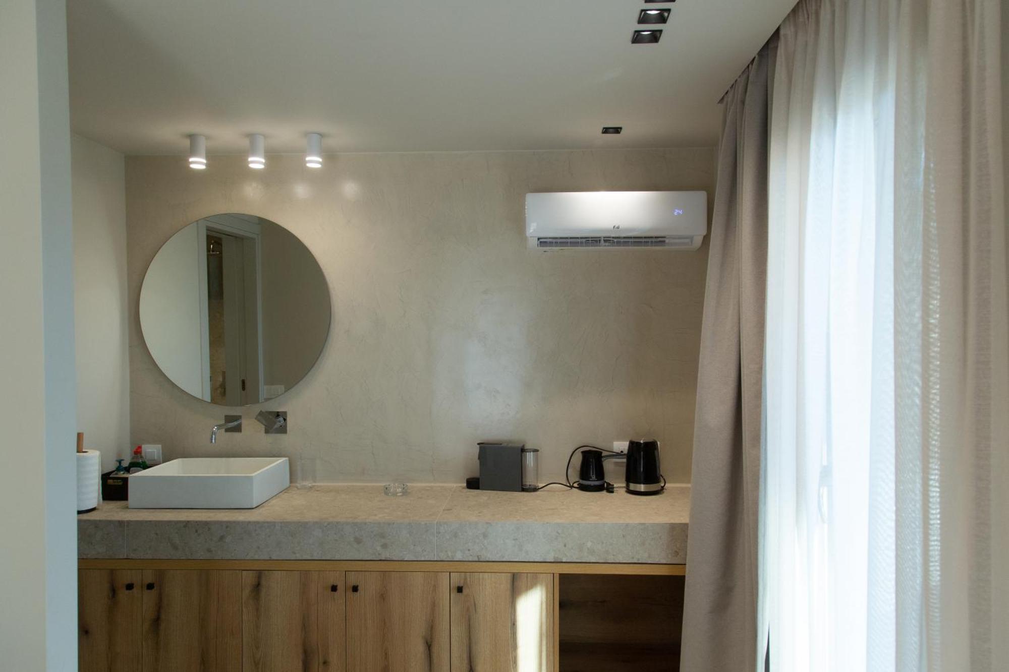 Νεακιτοσ Luxury Apartments Nikiti  Eksteriør billede